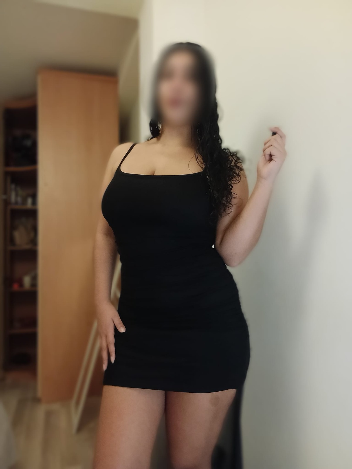 670345615 | MELANY | Chica