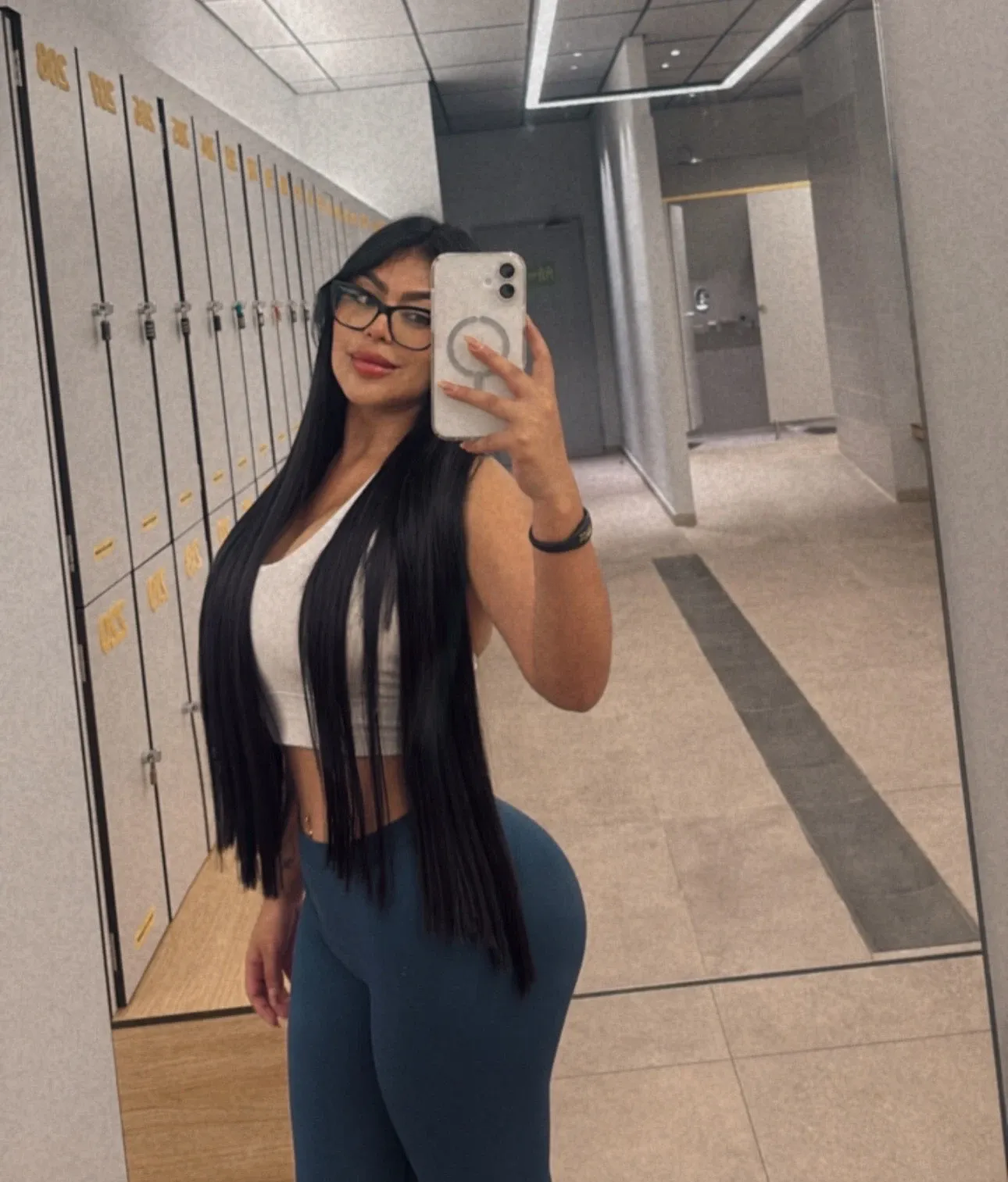603723835 | ESMERALDA | Chica