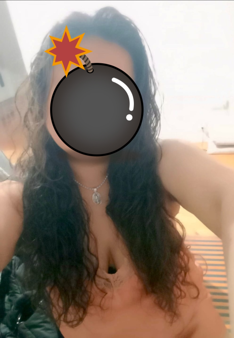 665302748 | VICTORIA | Chica