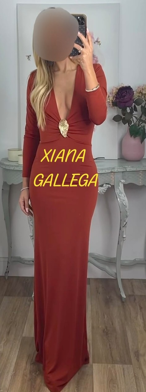 622440229 | XIANA | Chica