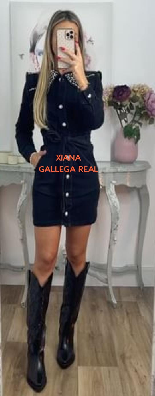 622440229 | XIANA | Chica