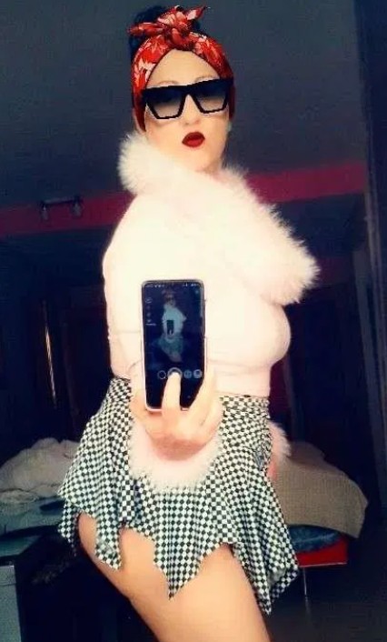 632565484 | Yoana | Chica