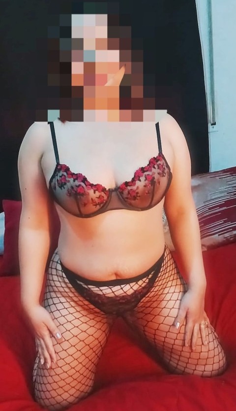 633461753 | MIRELLA | Chica