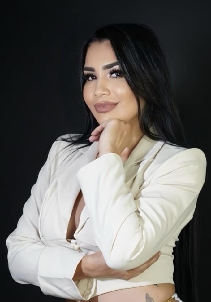 689462372 | DANIELA | Chica