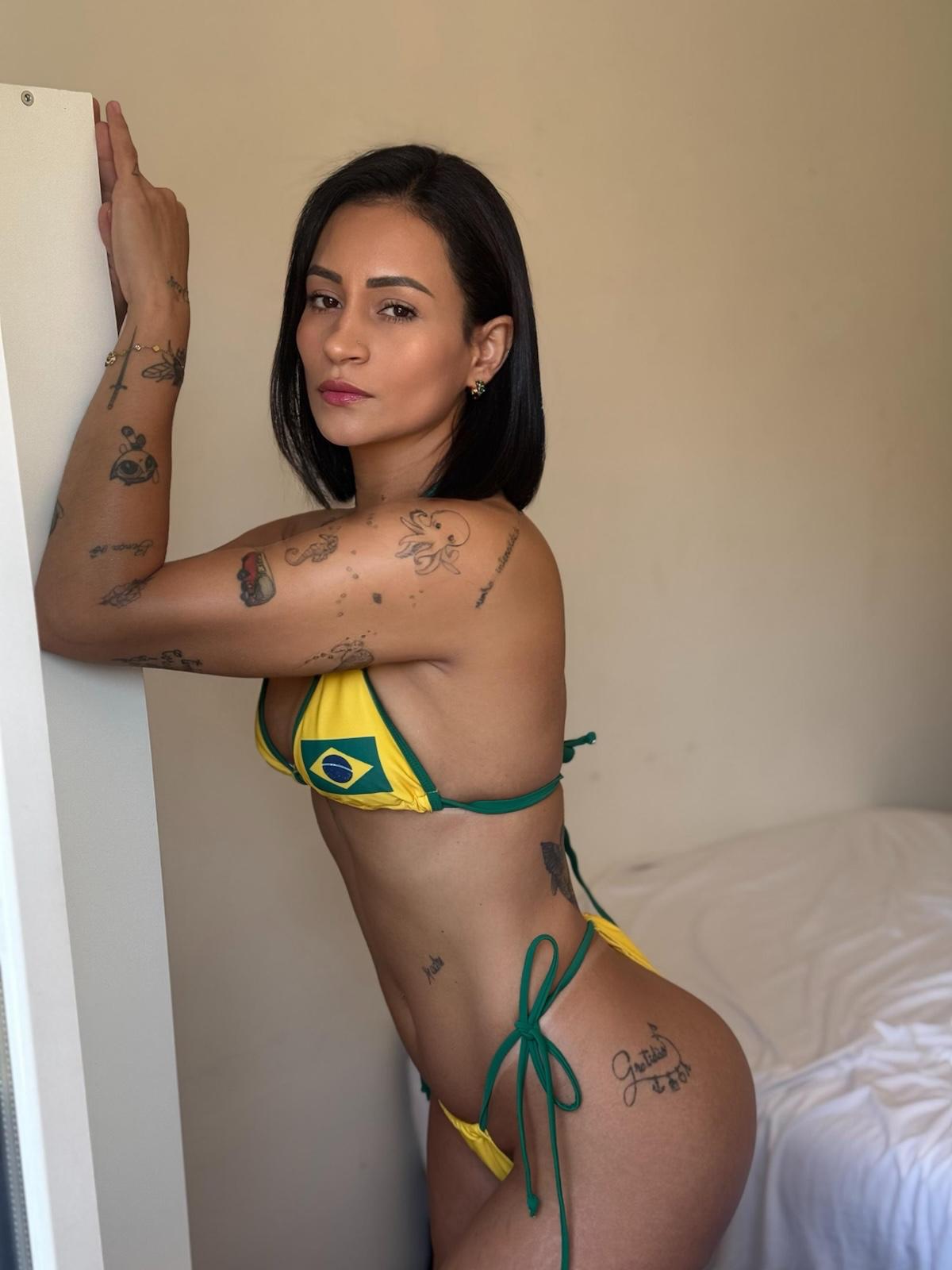 602662538 | NICOLE | Chica