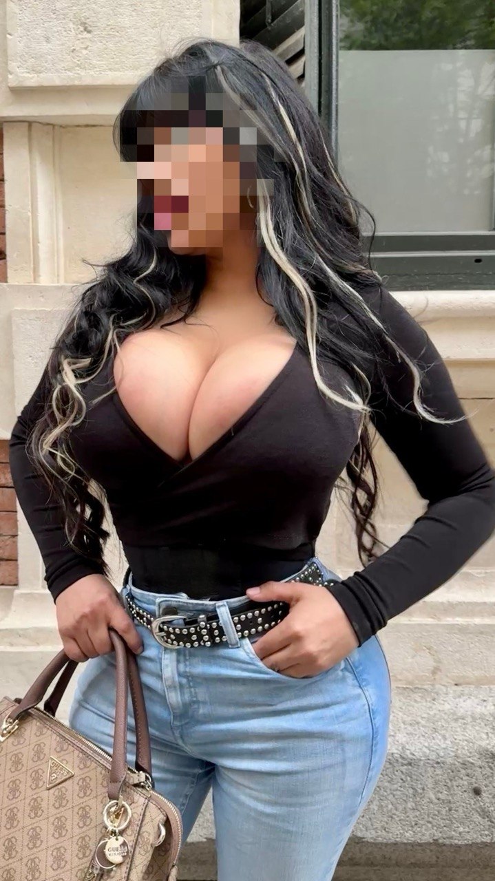 612271984 | YESABELL | Chica