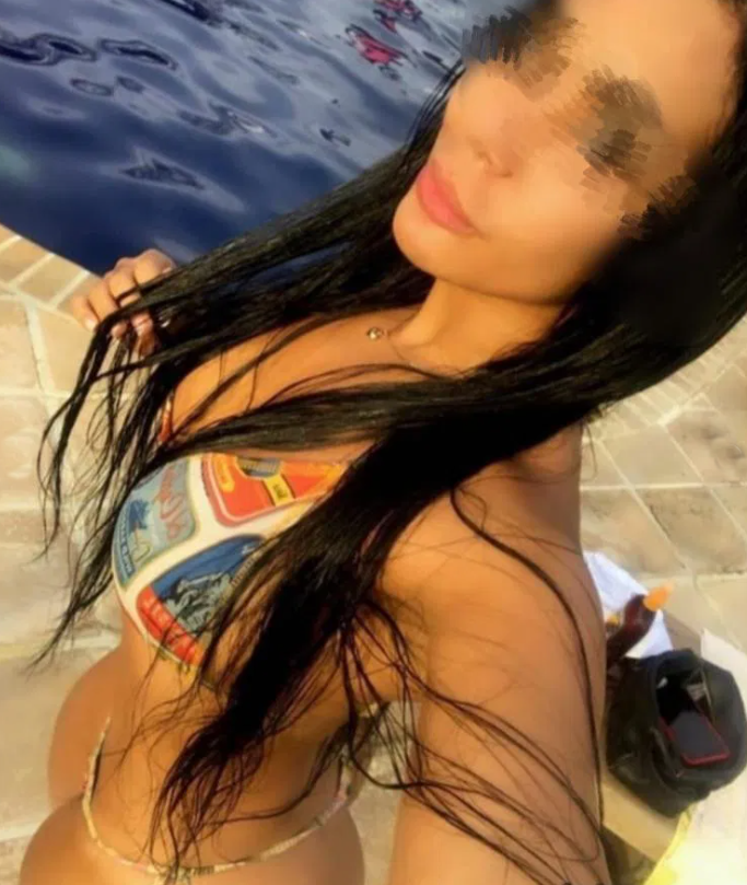624527788 | NATALI | Chica