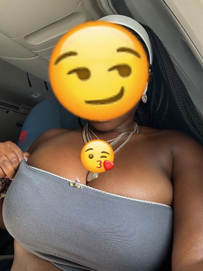 631398601 | ZOE | Chica