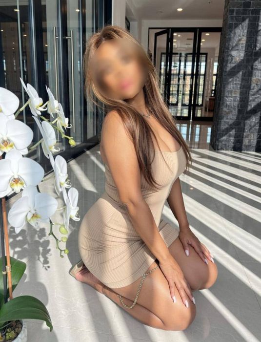 602107202 | CLOE | Chica