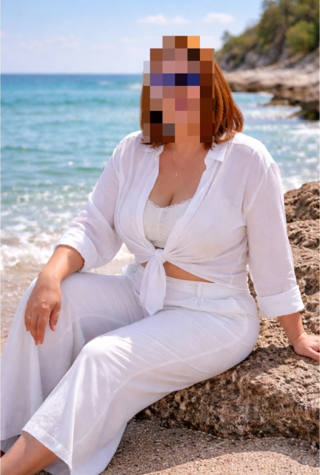 642719475 | YAQUE | Chica