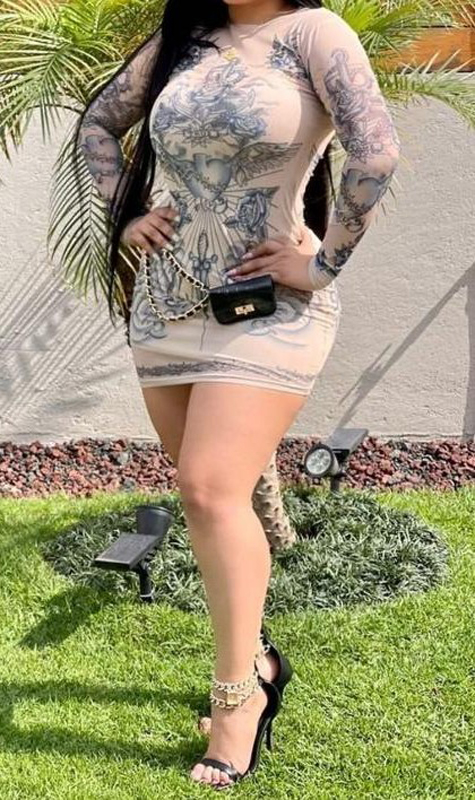 643703733 | SOL | Chica