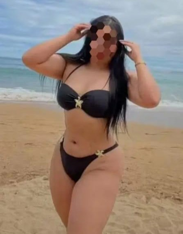 643703733 | SOL | Chica
