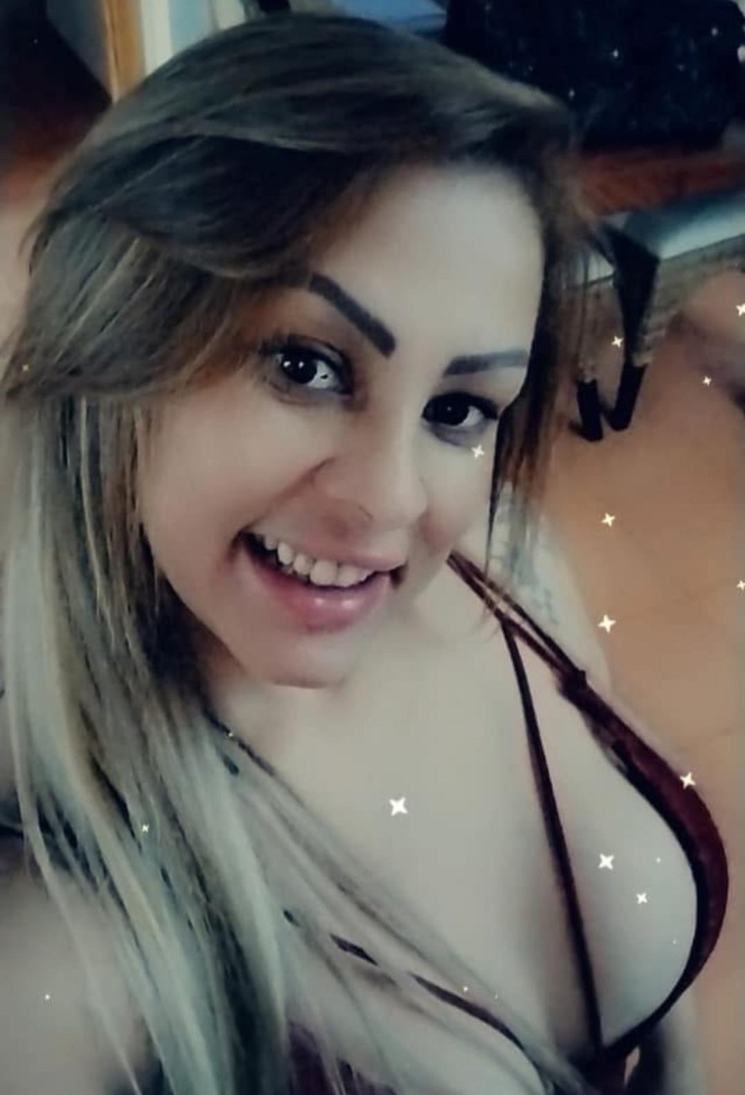603937446 | ESMERALDA | Chica
