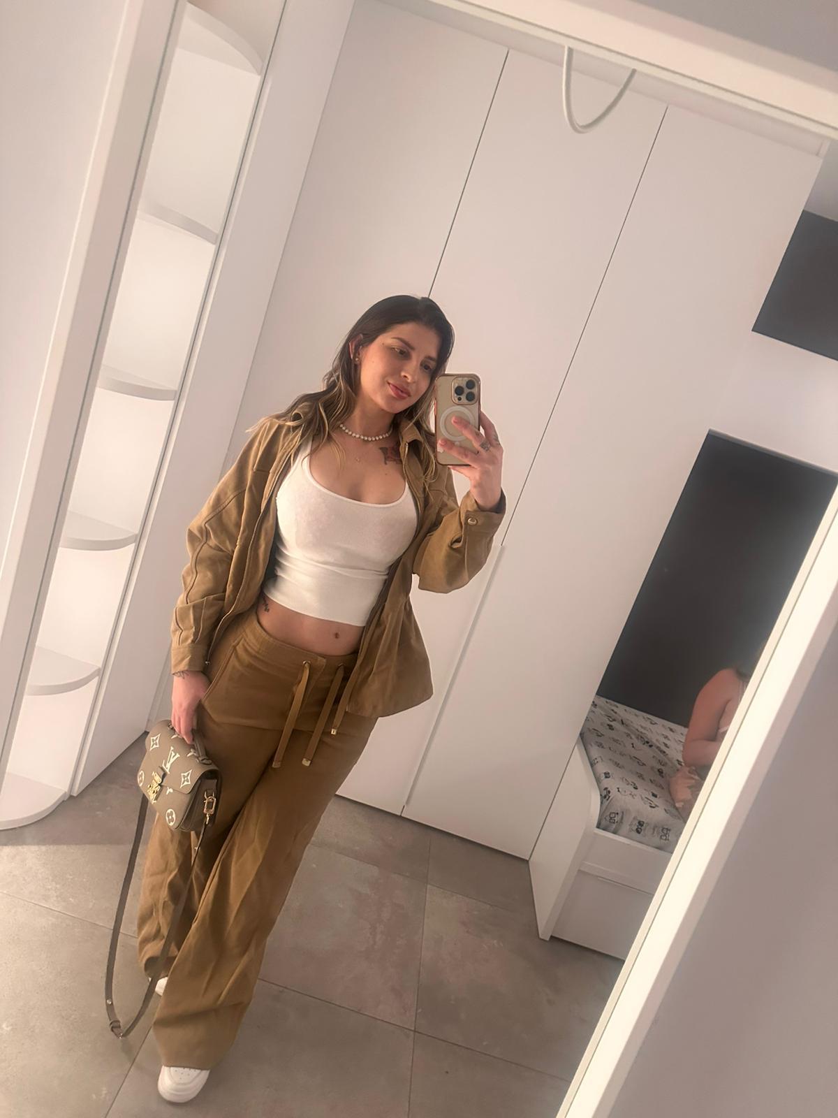 642019966 | CHANTAL | Chica