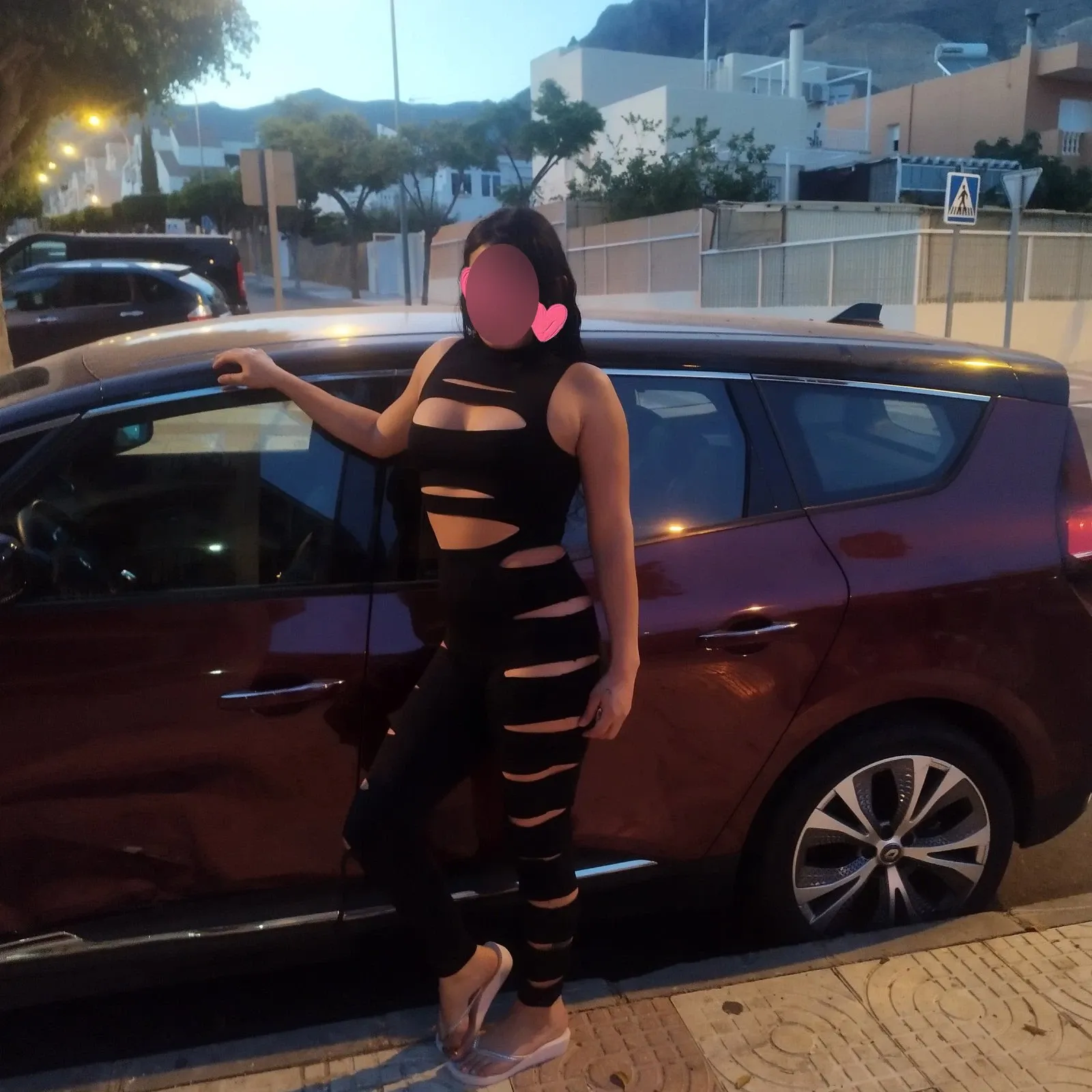 614584243 | XIMENA | Chica
