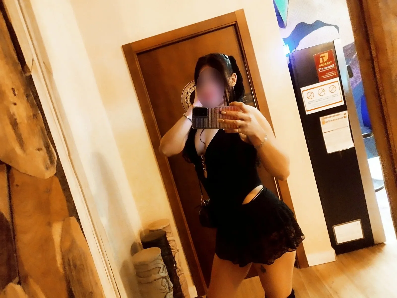 614584243 | XIMENA | Chica