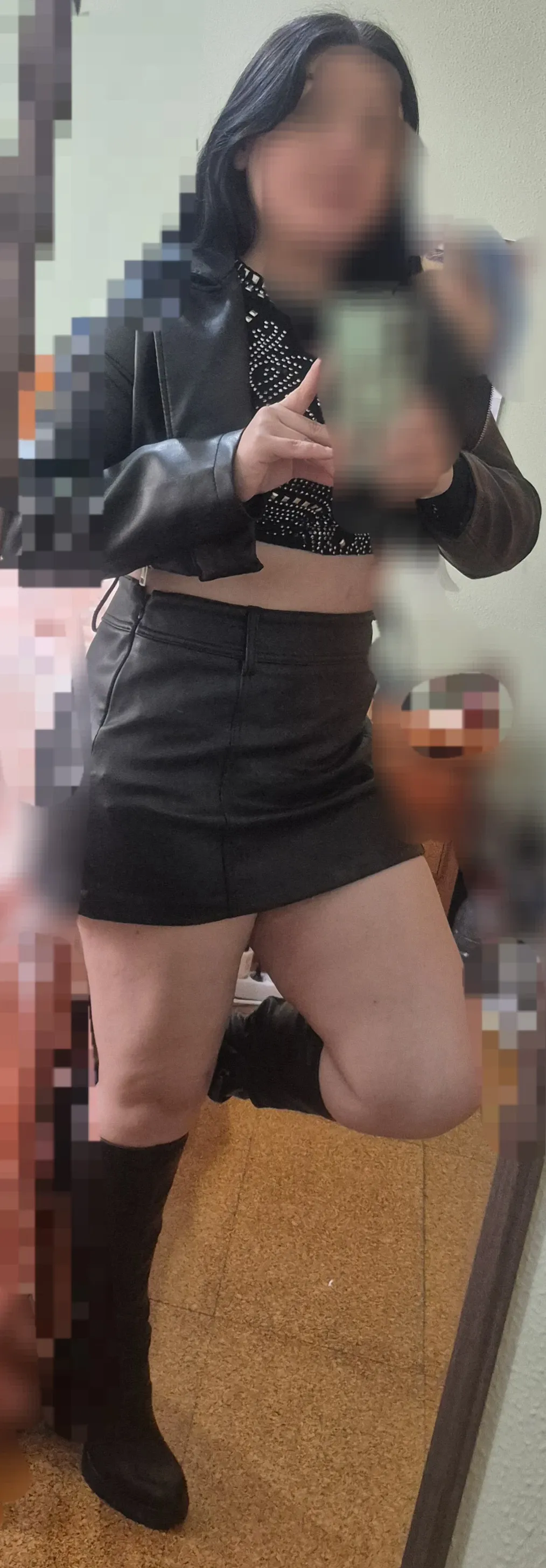 604899020 | SARITA | Chica