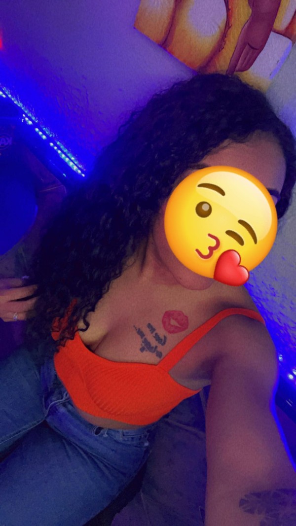 612212372 | MELANY | Chica