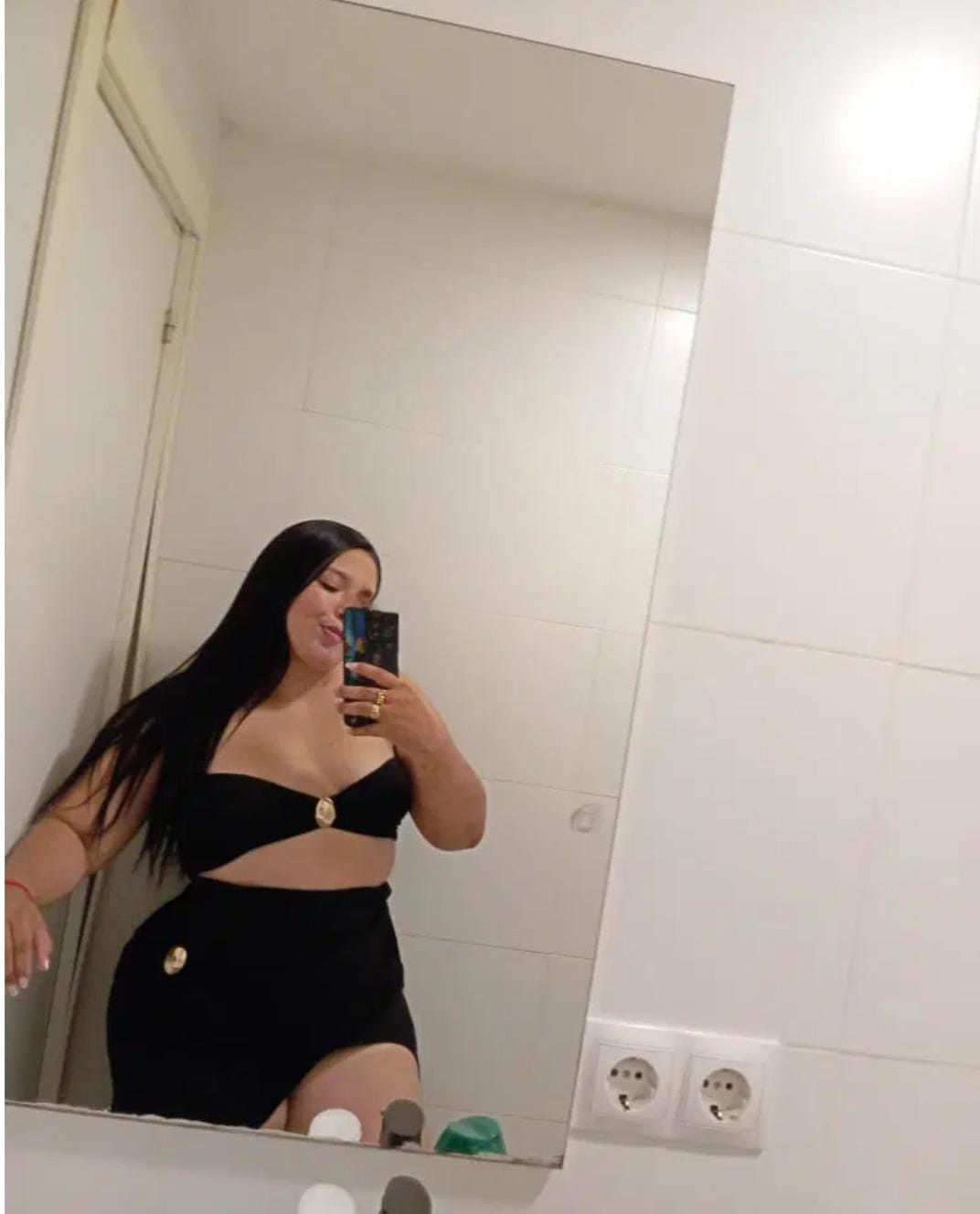 656538985 | SALOMÉ | Chica