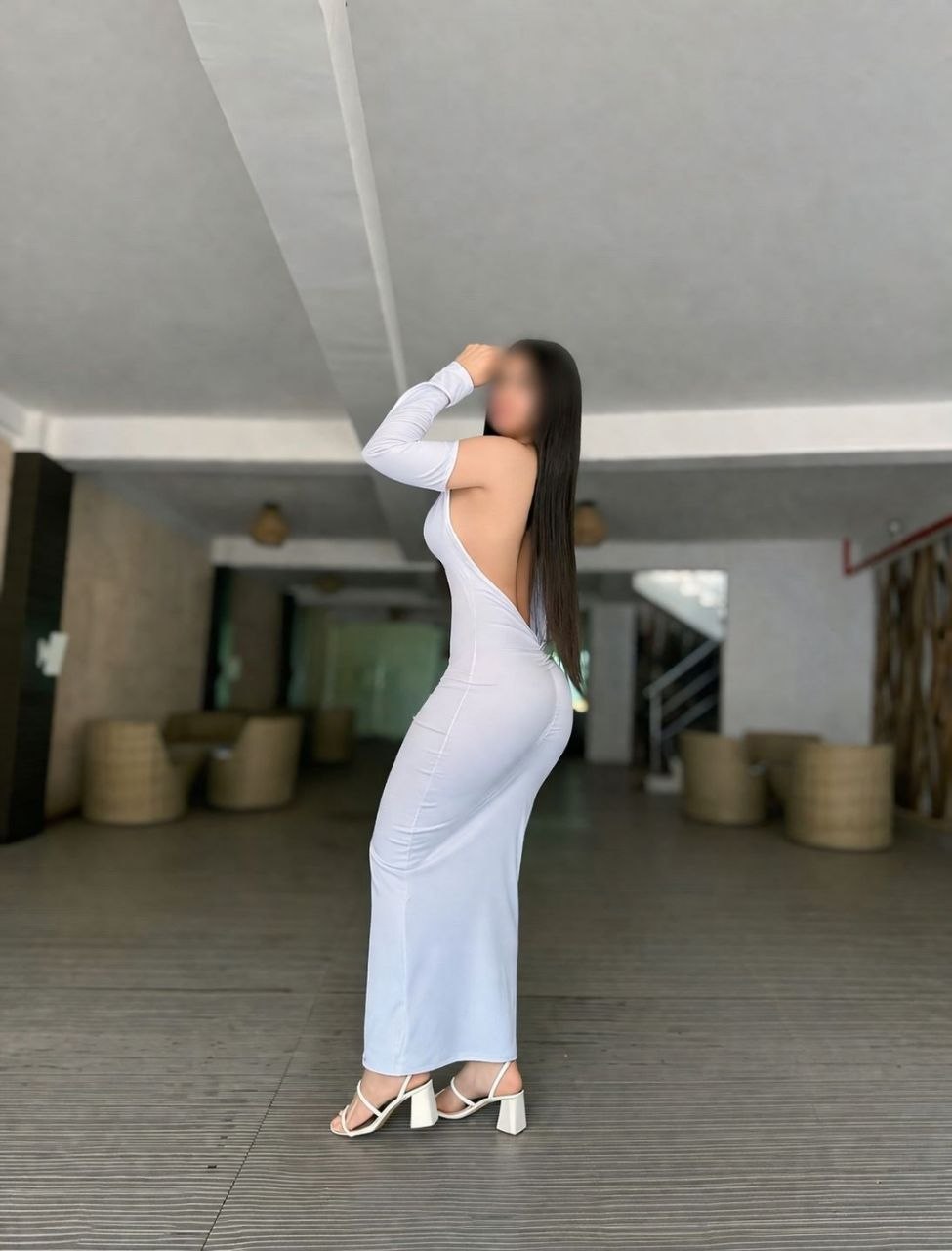 695343262 | ALEJANDRA | Chica