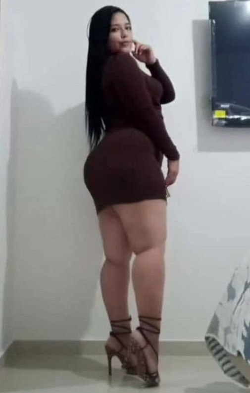 656538985 | SALOMÉ | Chica