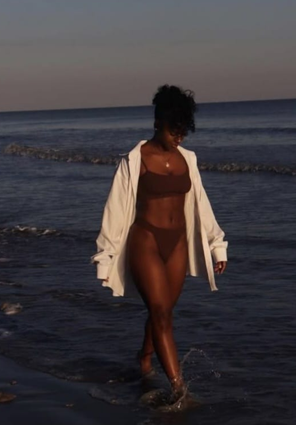631738145 | SANDRA | Chica
