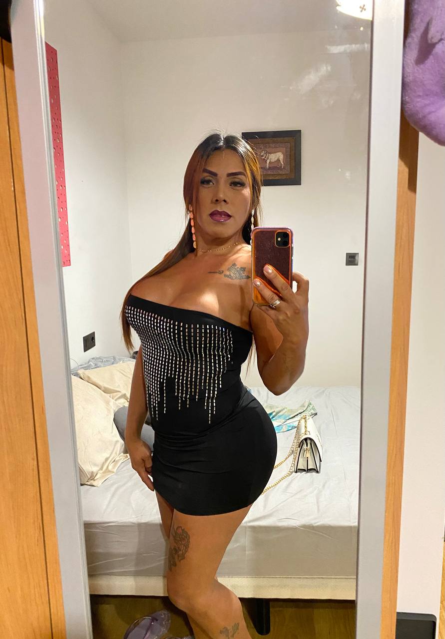 650671596 | ANNY | Transexual