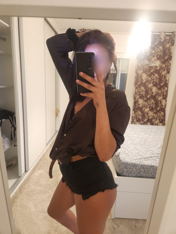 642125309 | YASSMIN | Chica