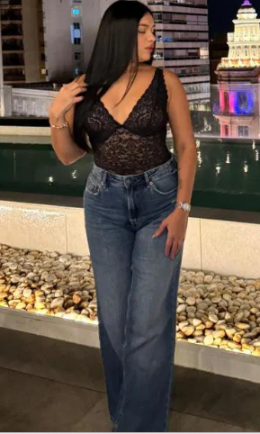 667737014 | ISABELLA | Chica