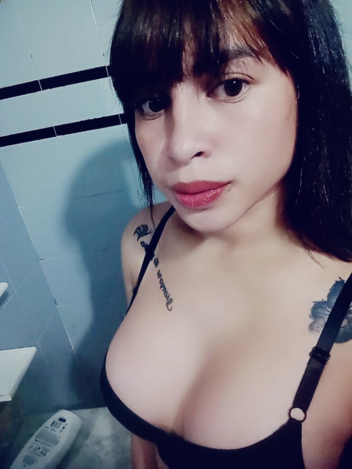 671140271 | BRENDA | Transexual