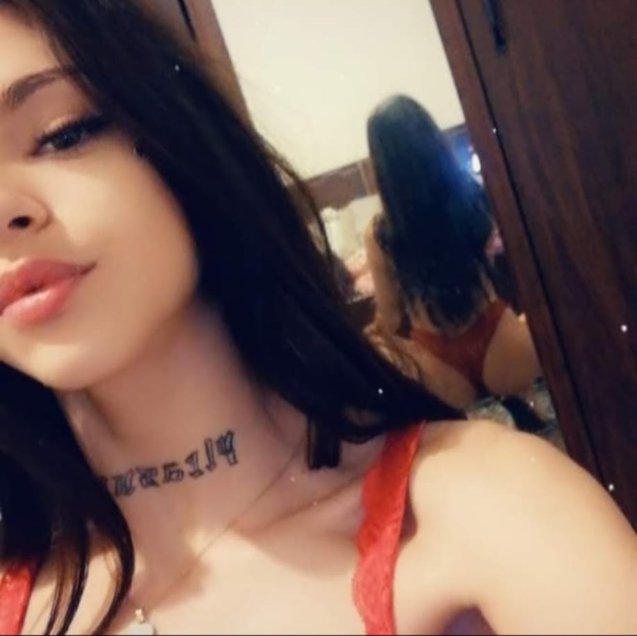 613928124 | SINAI | Chica